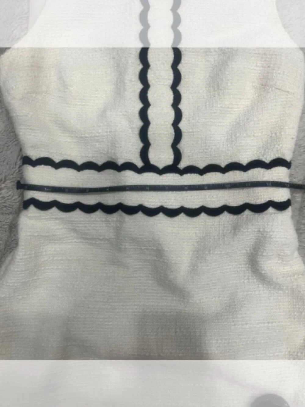 Kate Spade Scalloped Tweed Shift Dress Cream Black Trim Size 2